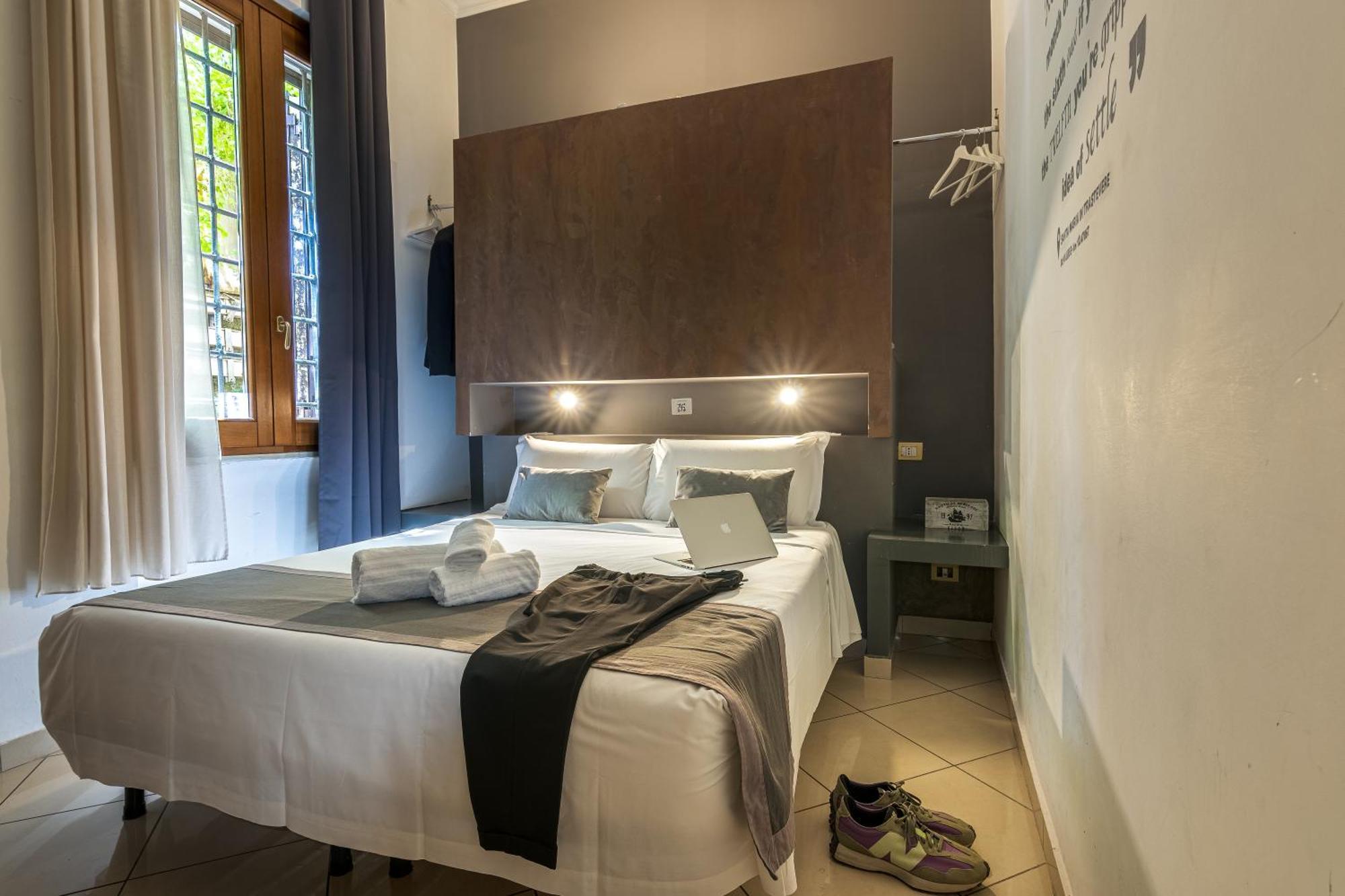 רומא Crossroad Hotel מראה חיצוני תמונה